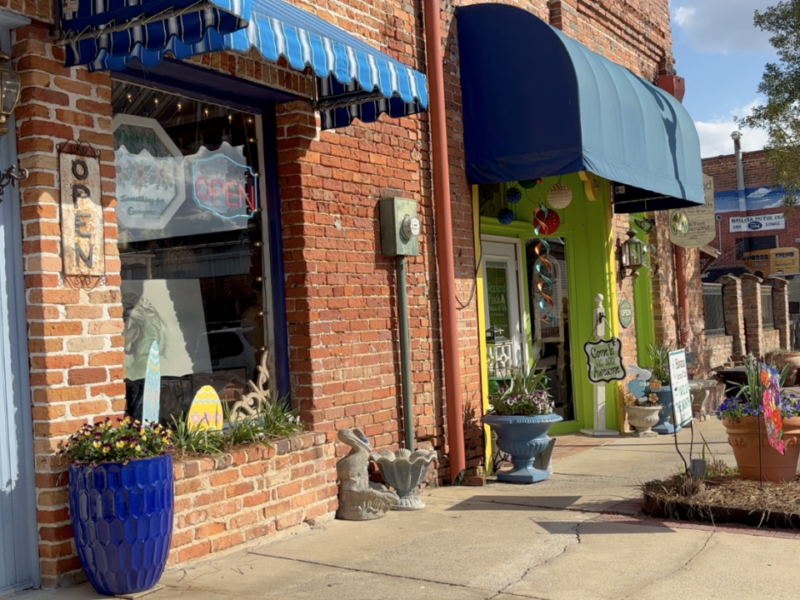 Havana Marketplace Buildings and Sidewalk Area